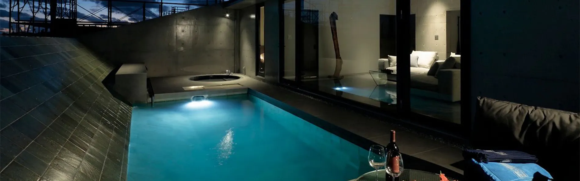 VILLA WHITE