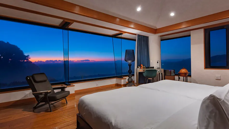 YAMATO TATEYAMA Travelers Chateau