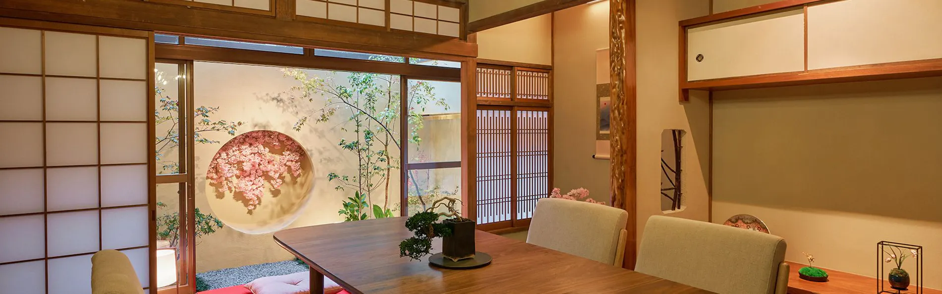 今昔荘 大阪 天下茶屋 - 日本茶 -