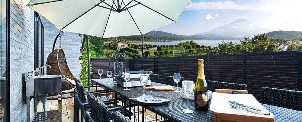 ウッドデッキテラス