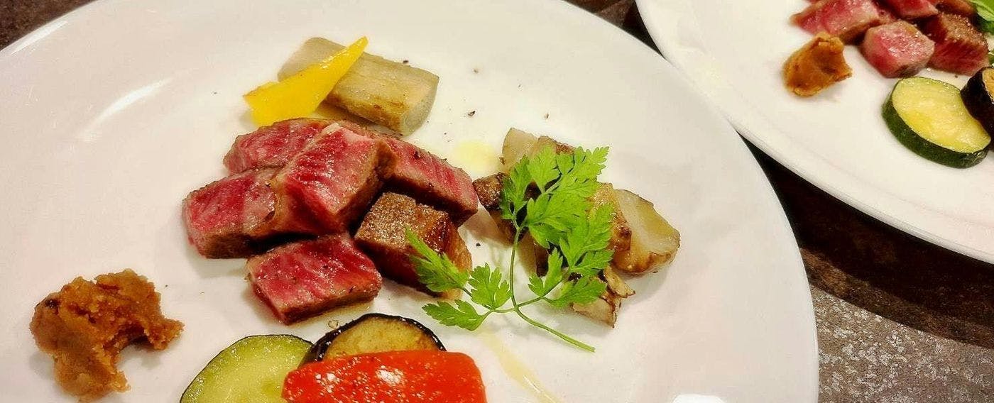 บริการจัดเลี้ยง