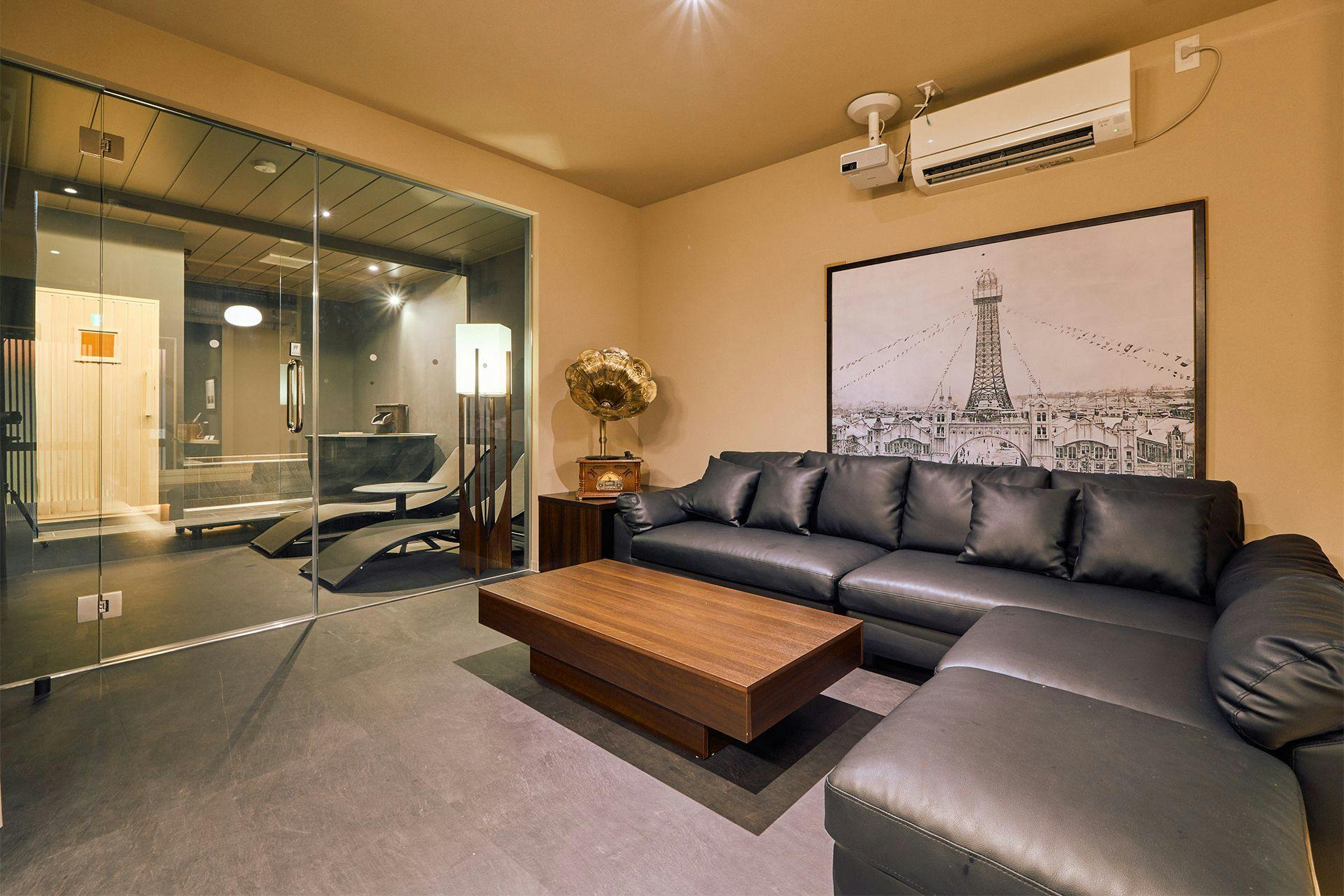 今昔荘 大阪 通天閣 - 蒸風呂邸 -