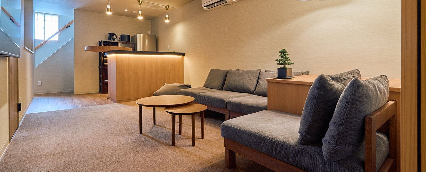 今昔荘 大阪 通天閣 - 蒸風呂邸 -