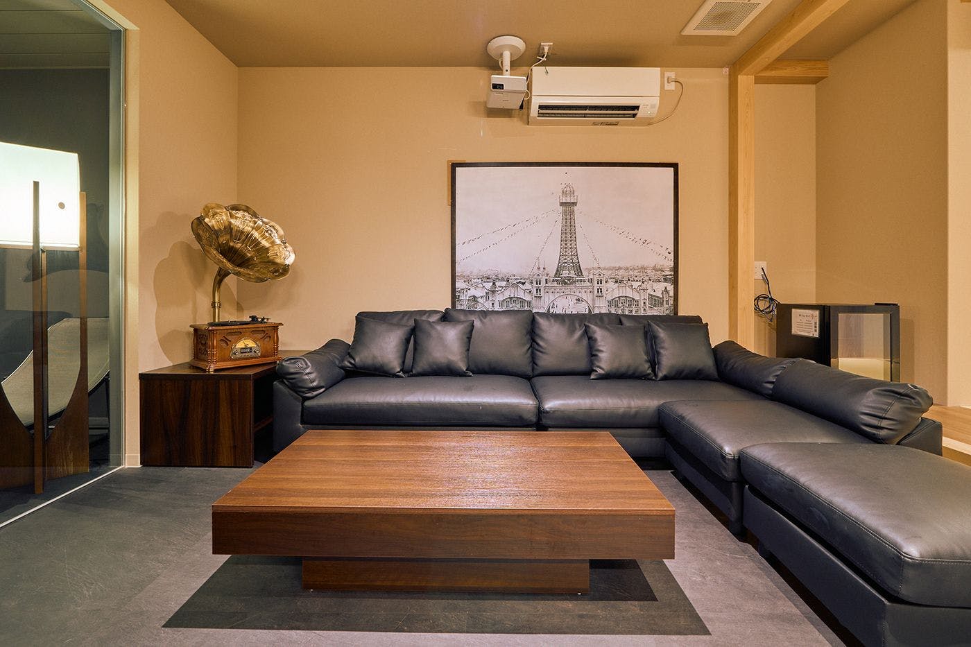 KONJAKUSO OSAKA TSUTENKAKU  "MUSHIBUROYA" Sauna Villa