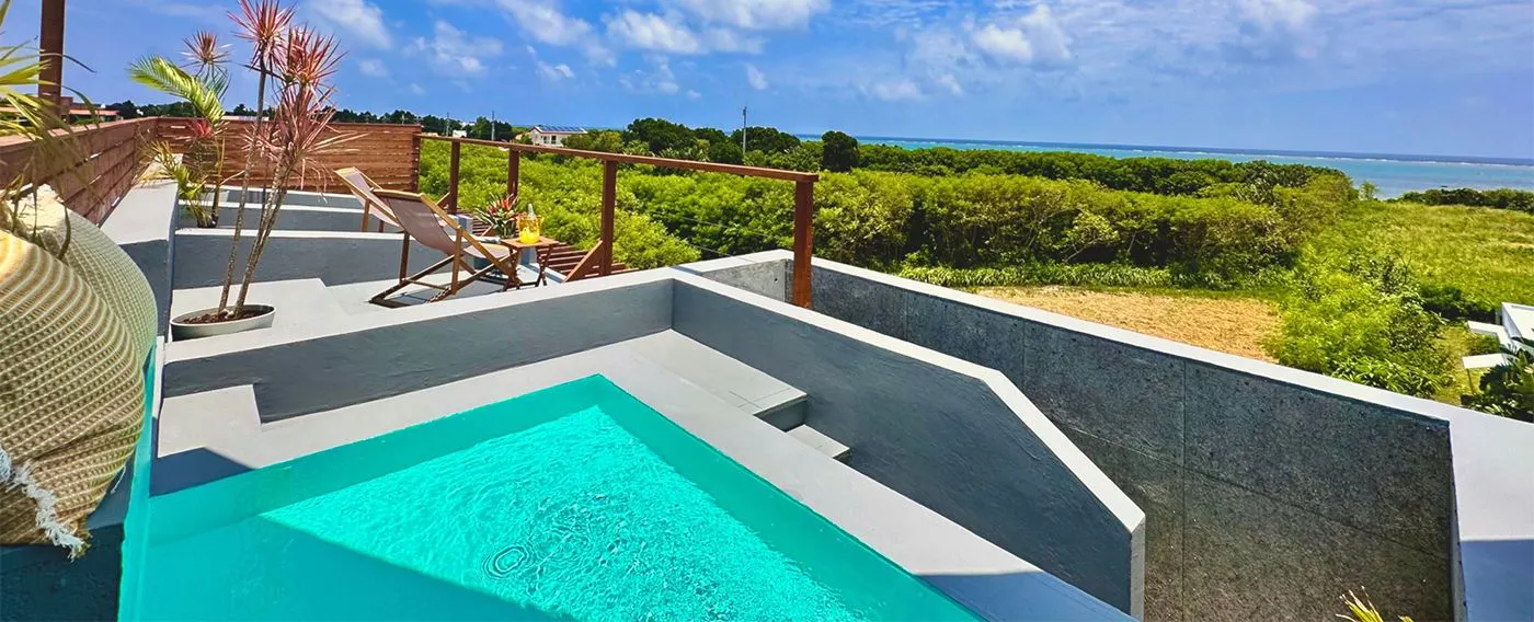 屋上プライベートミニプール