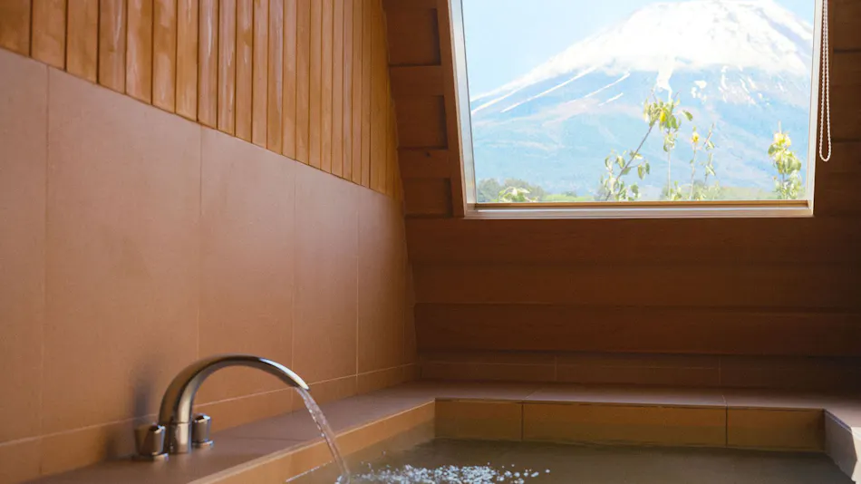THE THIRD PLACE Mt. Fuji