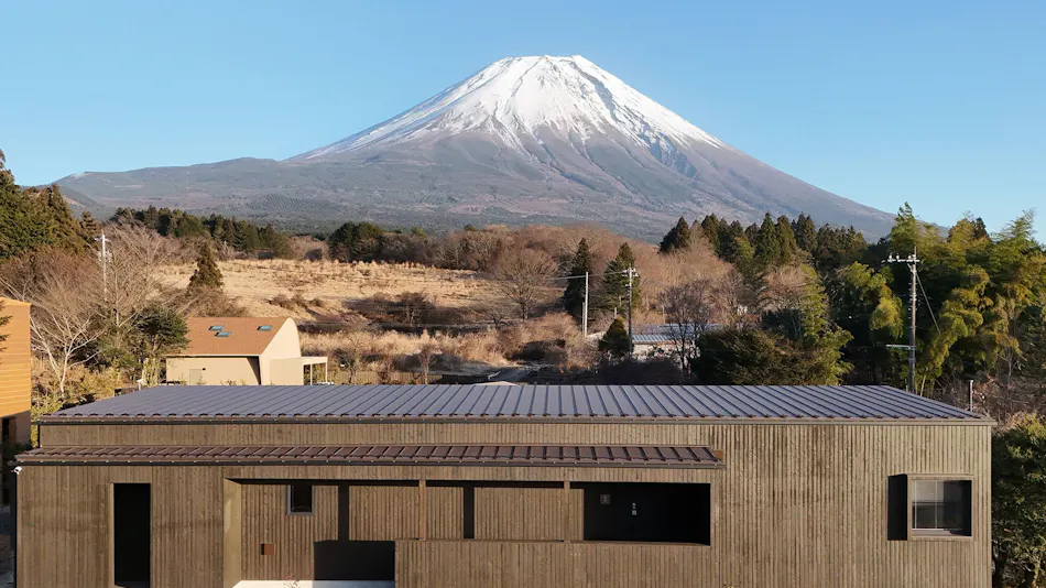 THE THIRD PLACE Mt. Fuji