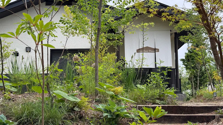 Azumino Hotaka Another House