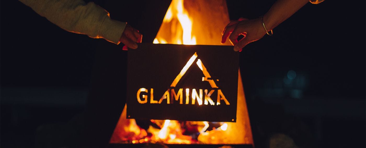 キャンプファイア