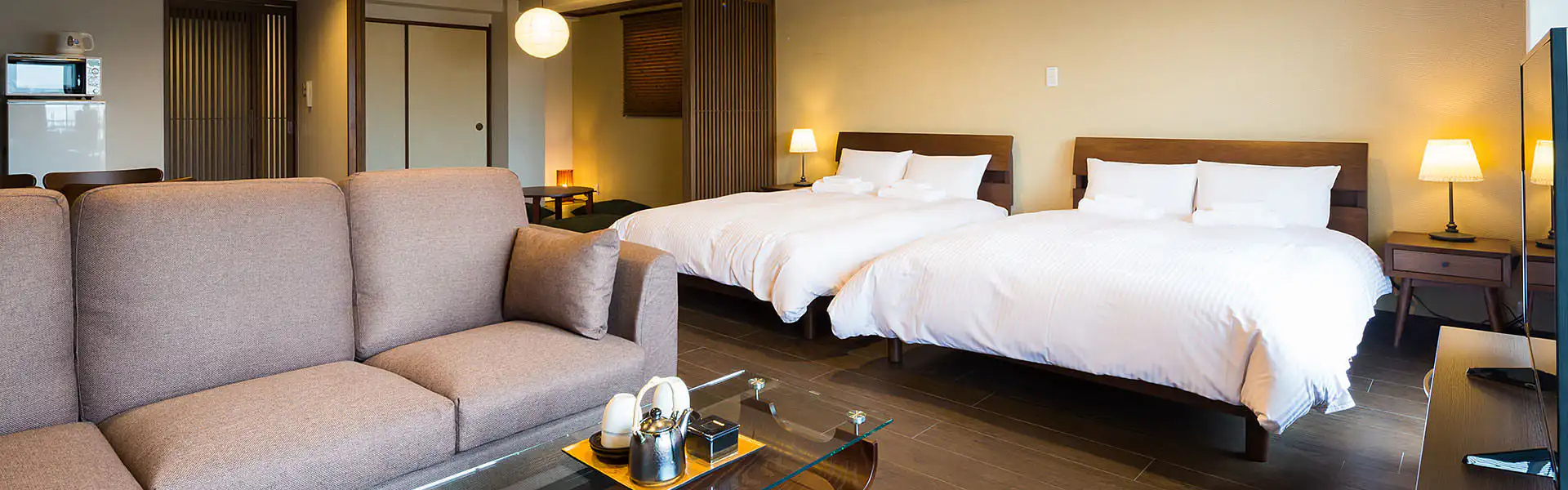 リビング/ベッド