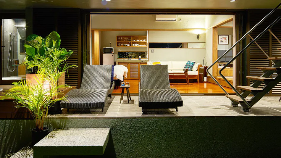 Oceanfront KouriStay