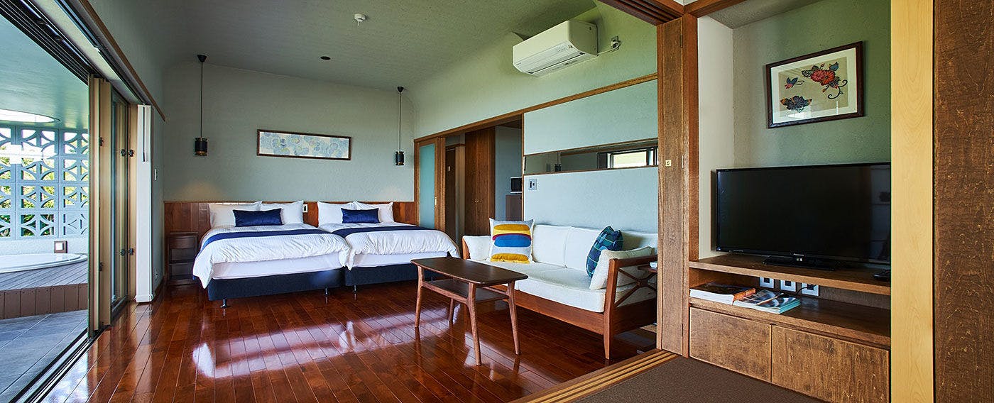 Oceanfront KouriStay