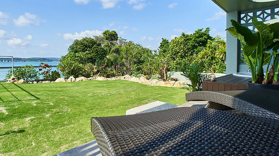 Oceanfront KouriStay