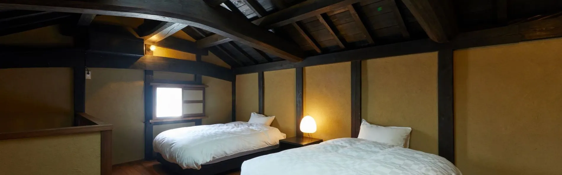 若狭・小浜の歴史ある町並み 一棟貸しの古民家宿「小浜町家ステイ」