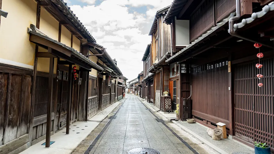 "Wakasa-Obama Historic Townscape: Whole House Rental Traditional Japanese Inn 'Obama Machiya Stay'"