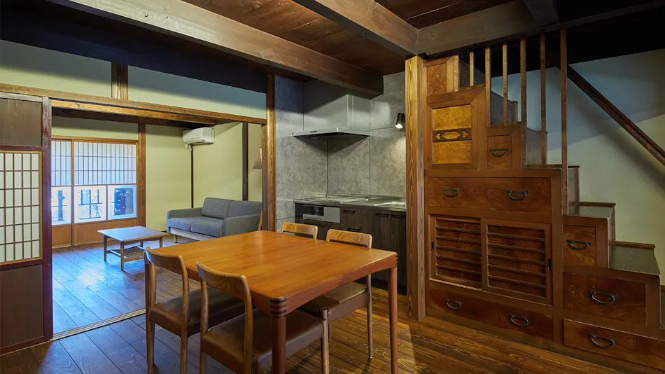 "Wakasa-Obama Historic Townscape: Whole House Rental Traditional Japanese Inn 'Obama Machiya Stay'"