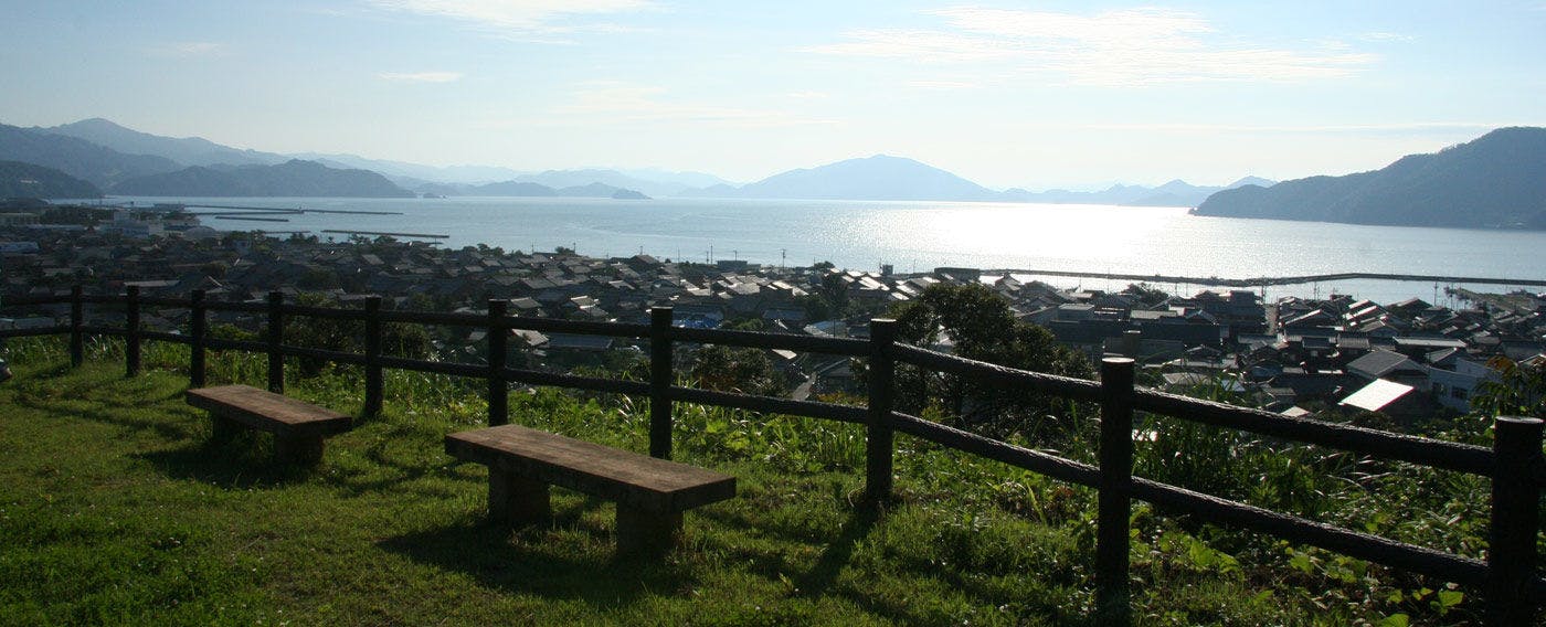 若狭・小浜の歴史ある町並み　一棟貸しの古民家宿「小浜町家ステイ」