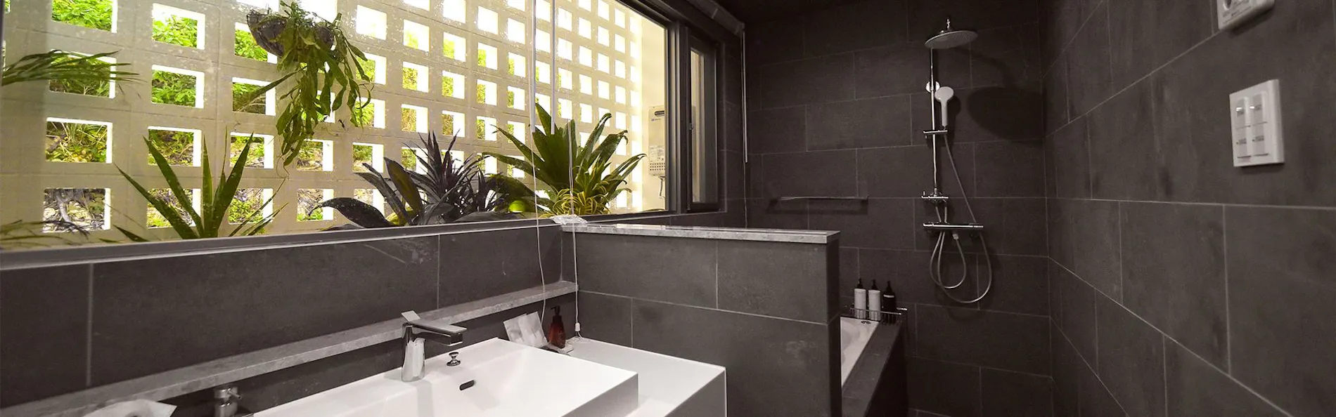 琉球李邸インギャー