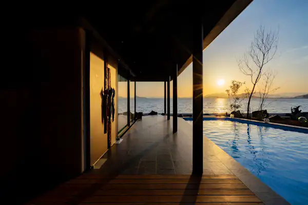 สระว่ายน้ำ