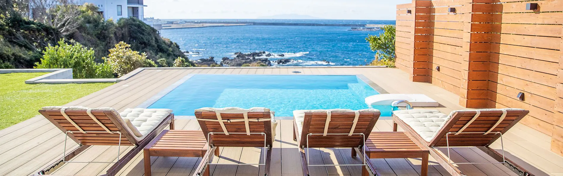 MOROISOSO-サウナ&温水プール付きラグジュアリーヴィラ