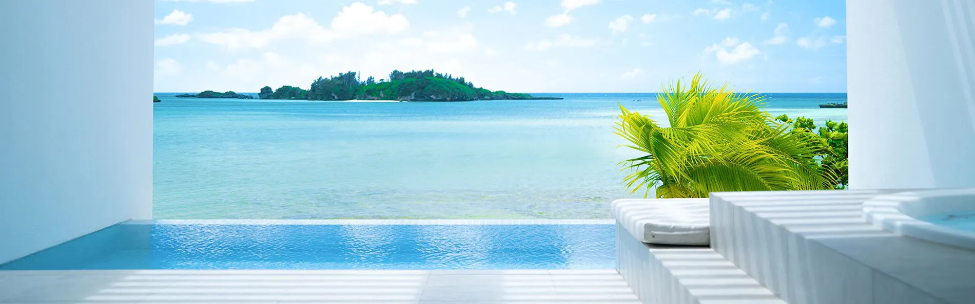 VILLA VALIOSA ON THE BEACH