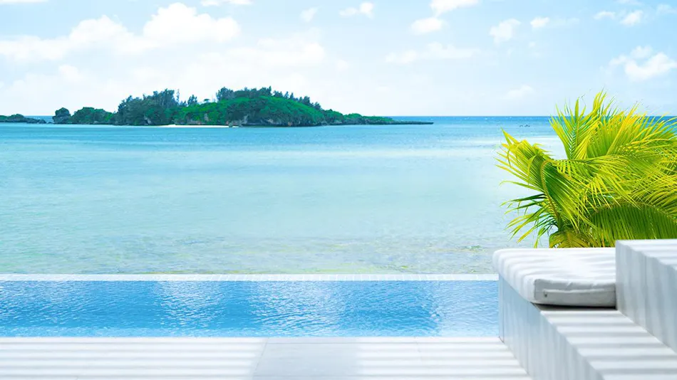 VILLA VALIOSA ON THE BEACH