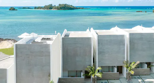 VILLA VALIOSA ON THE BEACH