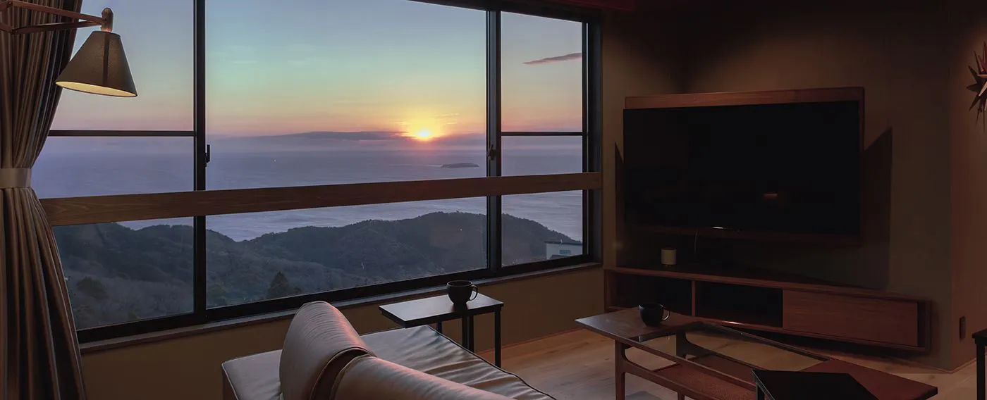 달과 태양 EN ATAMI