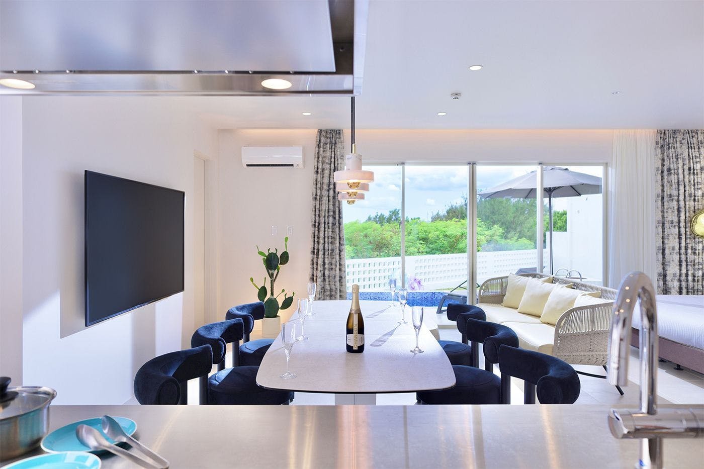 Crystal Villa Bayside