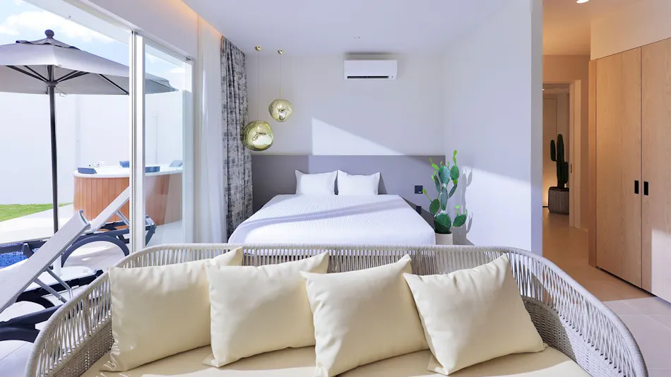 Crystal Villa Bayside