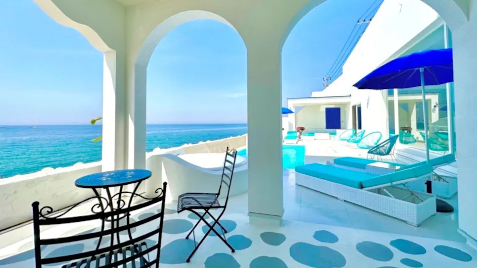 THE VILLA -SANTORINI AWAJI-