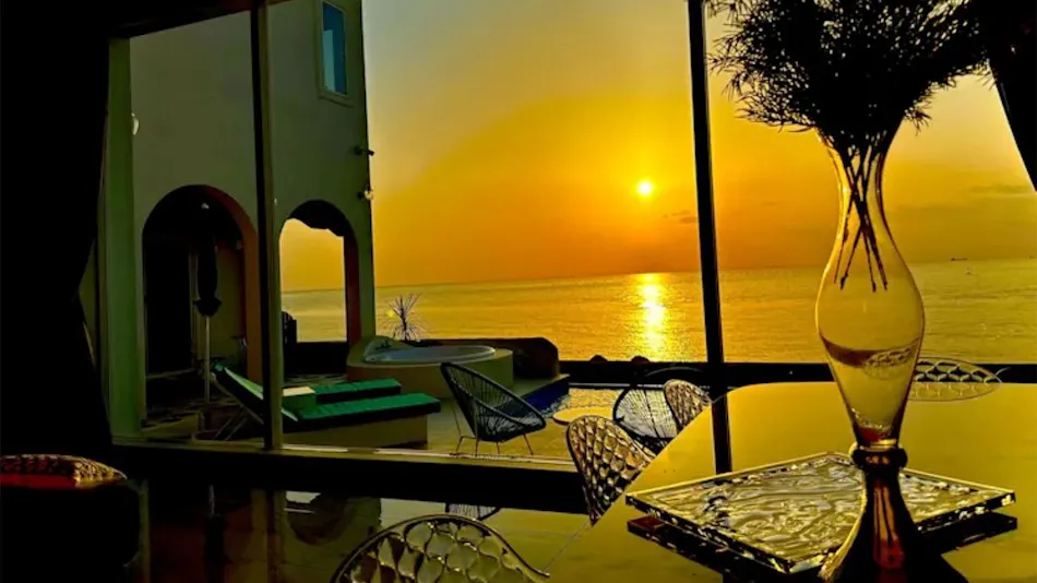 THE VILLA -SANTORINI AWAJI-