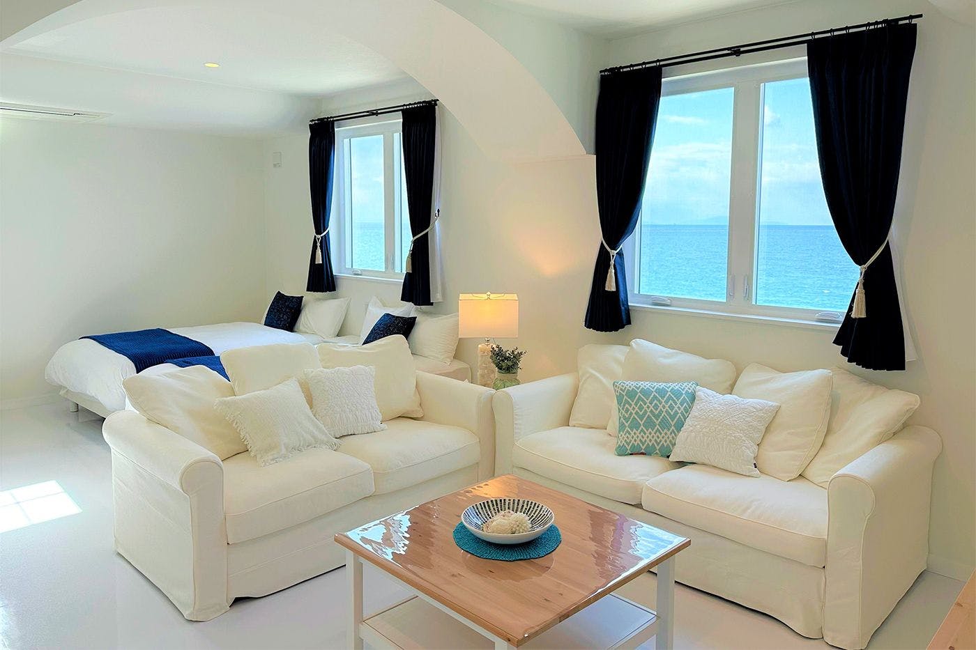 THE VILLA -SANTORINI AWAJI-