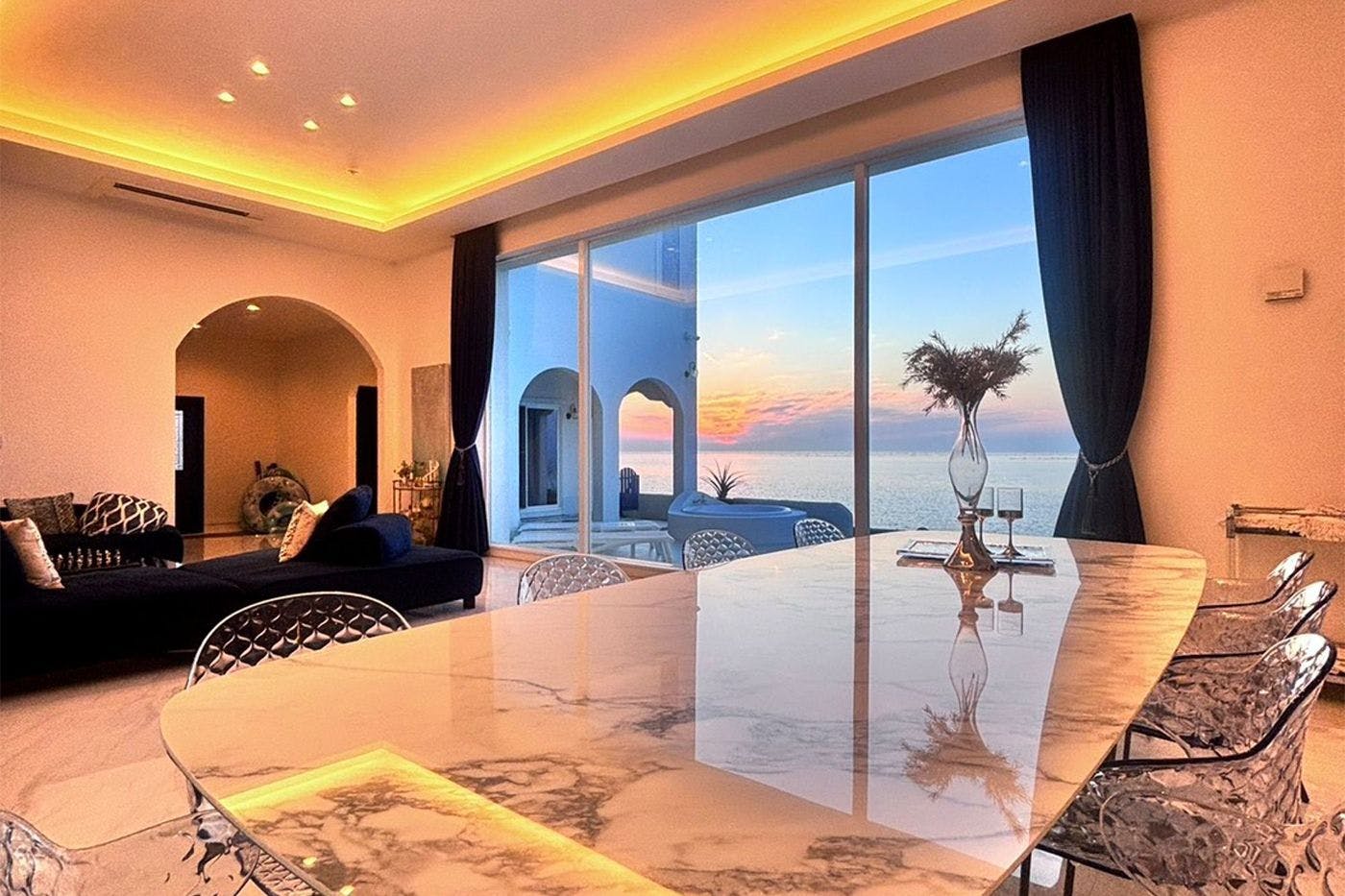 THE VILLA -SANTORINI AWAJI-