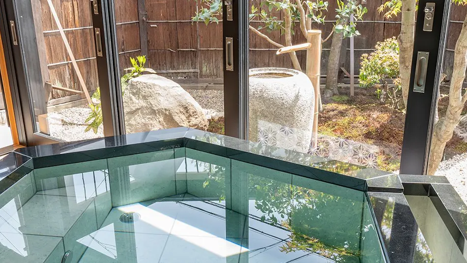 Juhachiro Hanare Yado Ito