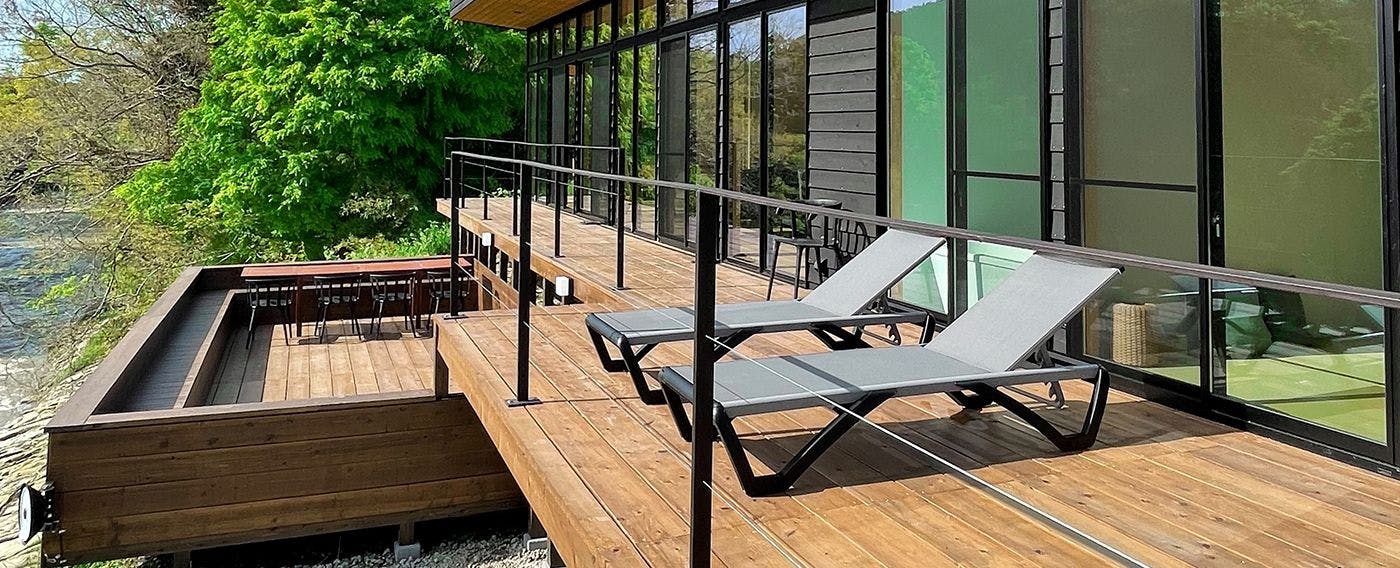 プライベートな空間で楽しむテラスBBQ