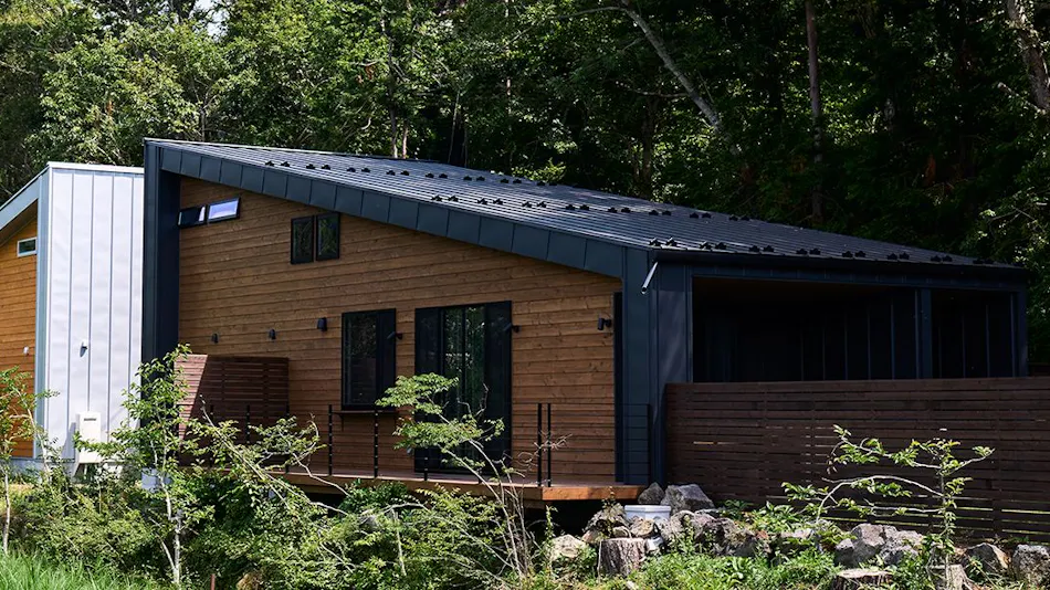 Beds and Dog Run - Yamanakako