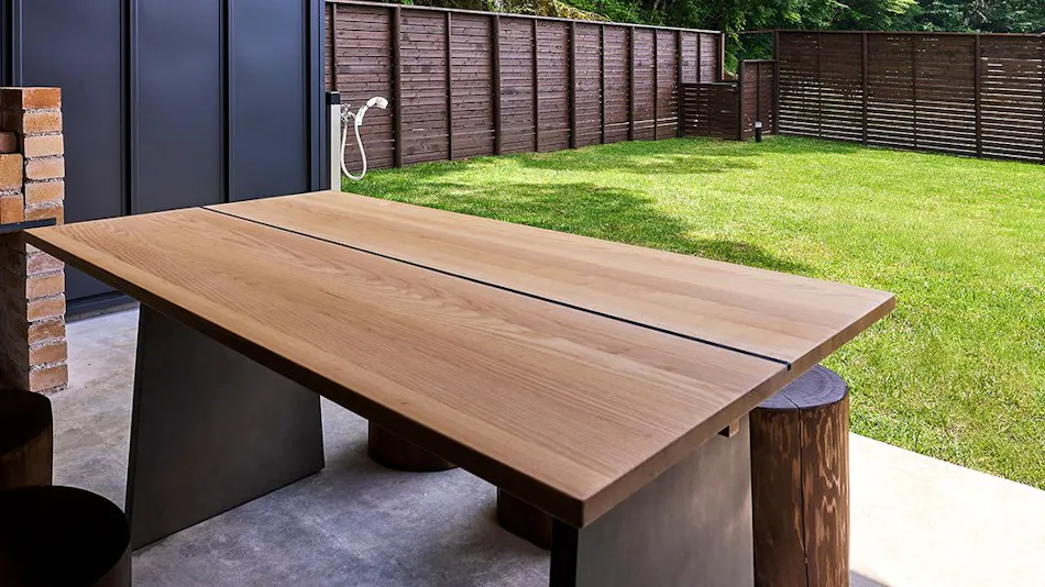 Beds and Dog Run - Yamanakako