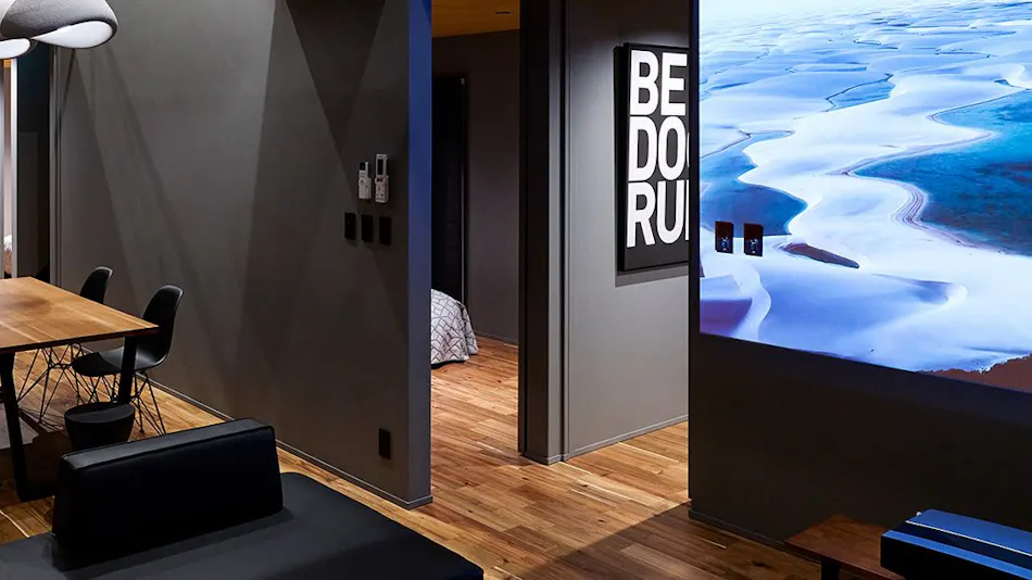 Beds and Dog Run - Yamanakako