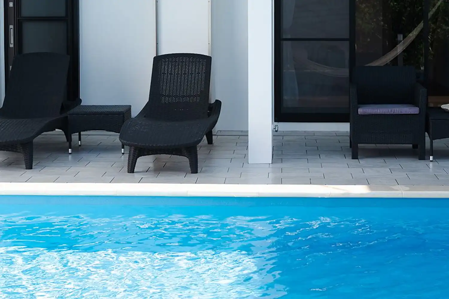 สระว่ายน้ำส่วนตัว