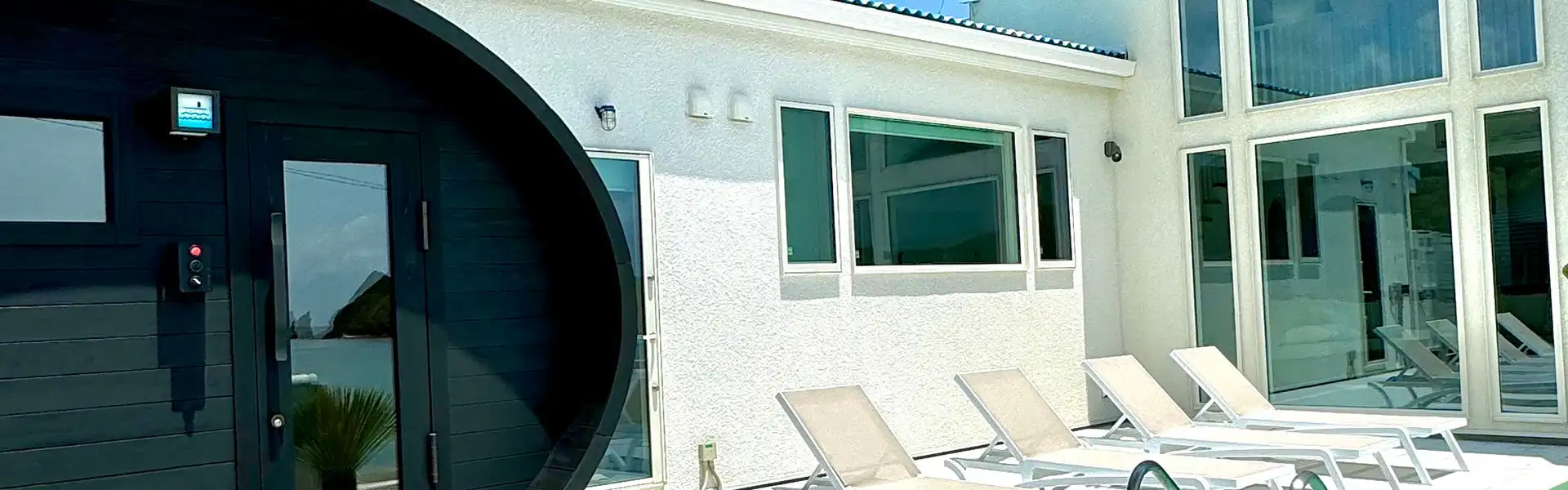 サウナとプール