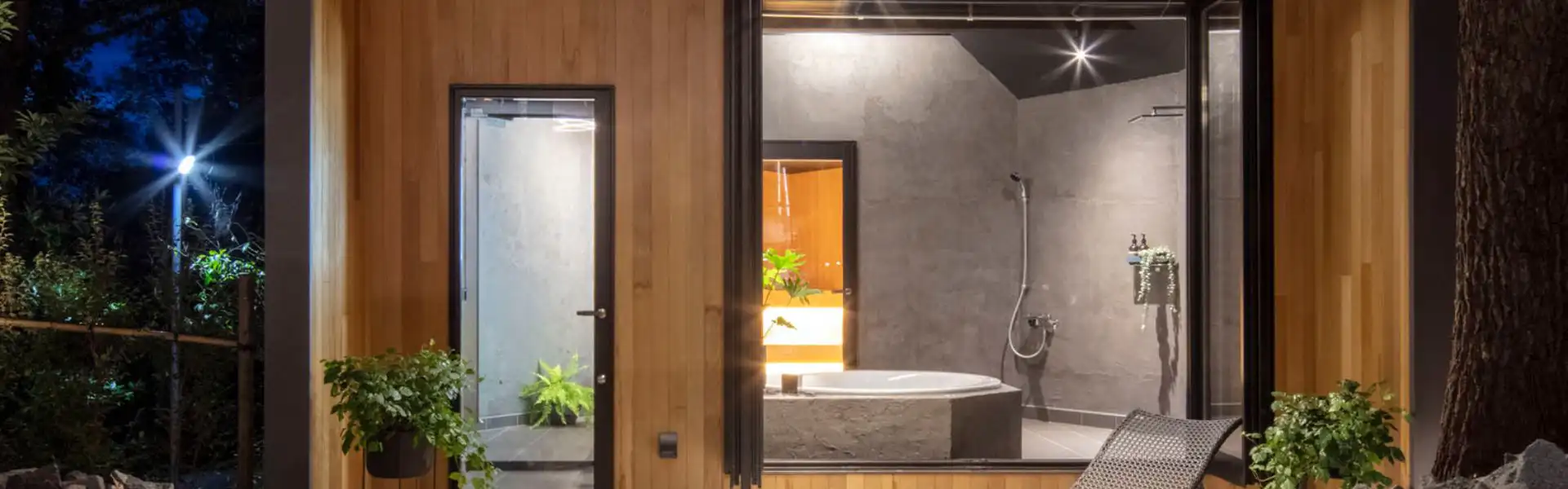 ジャグジーサウナ専用棟