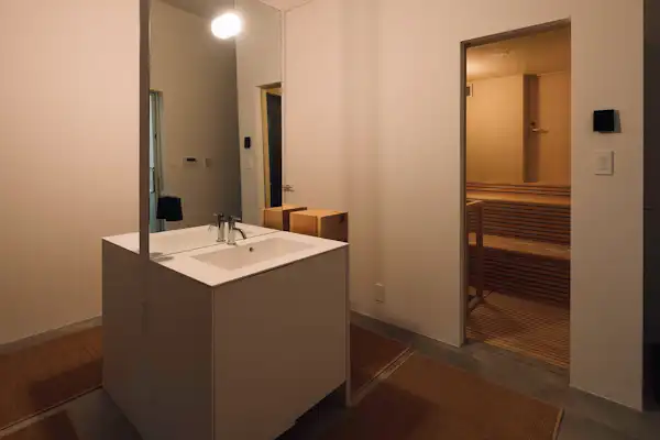 ห้องล้างหน้า・ซาวน่า