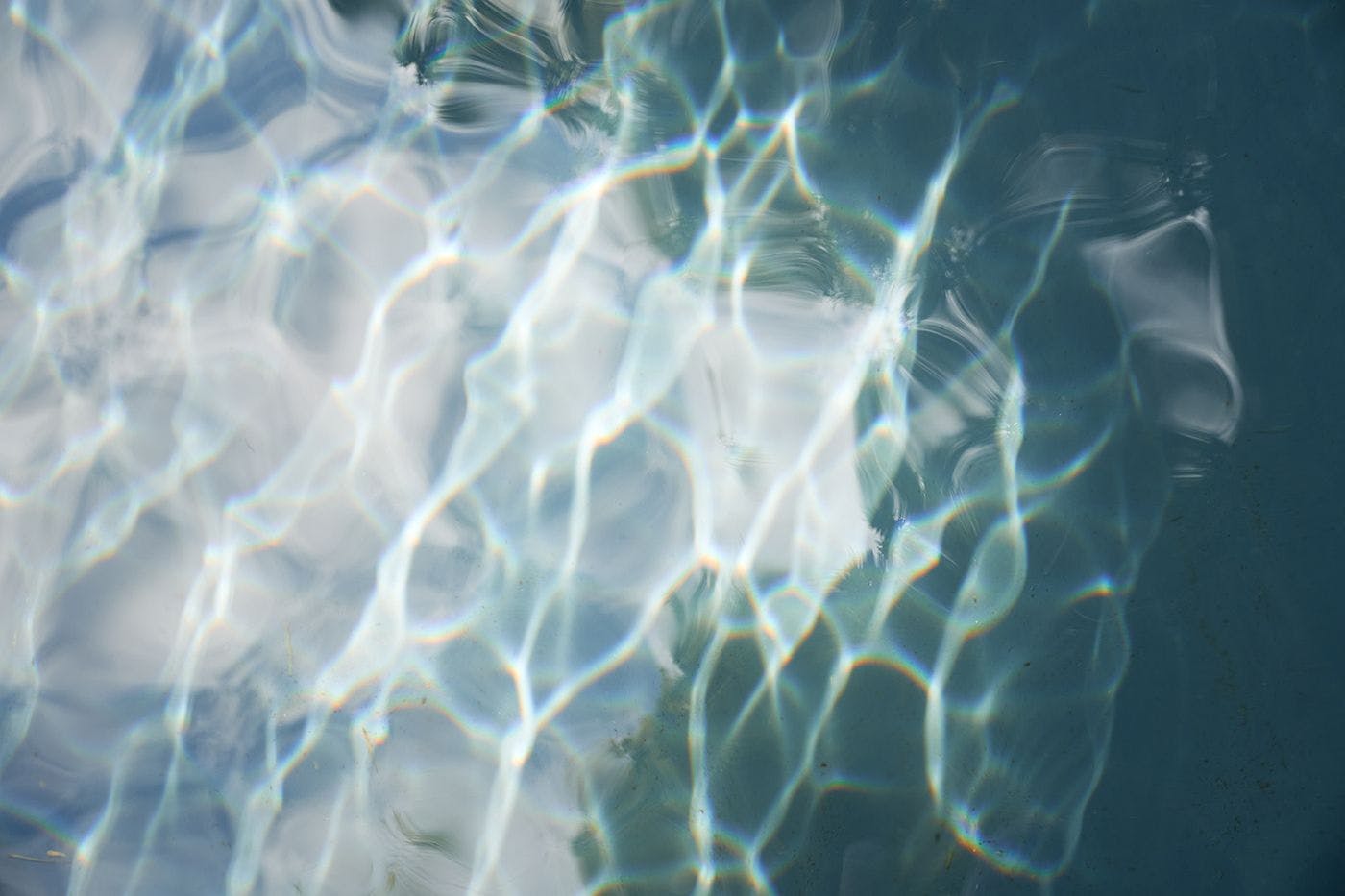 สระว่ายน้ำ