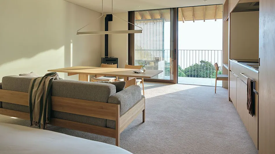 SANU 2nd Home Izu 1st