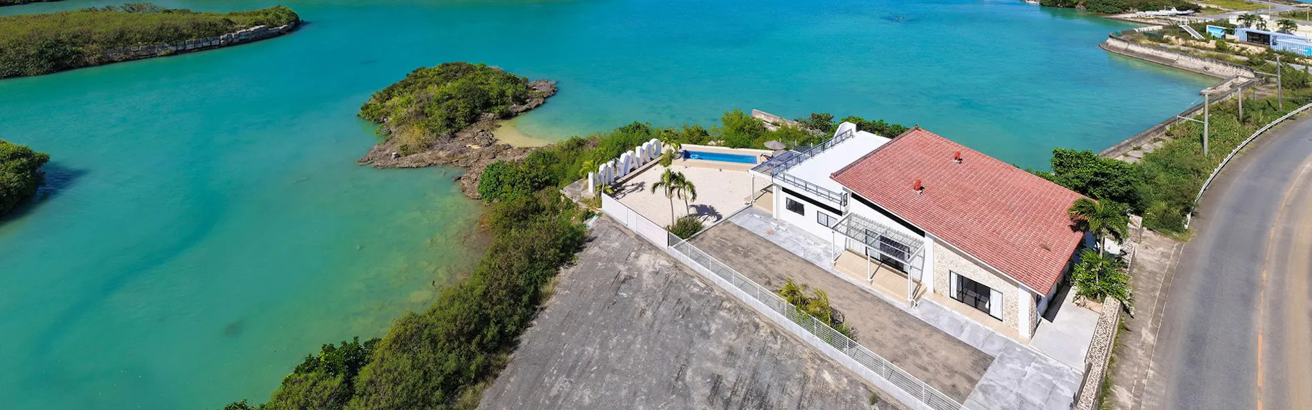 クリスタルヴィラ大浦