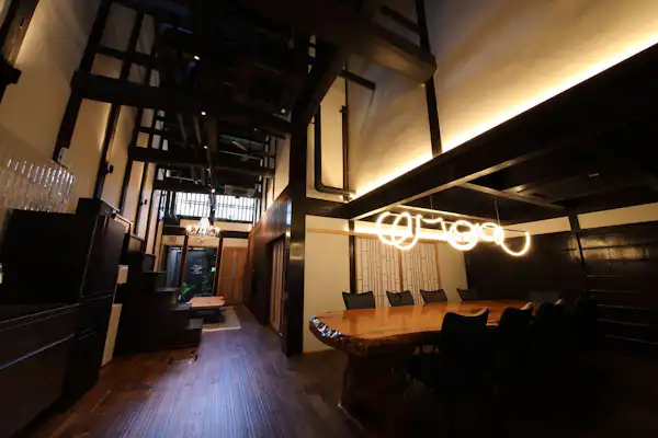 Living/dining/kitchen area