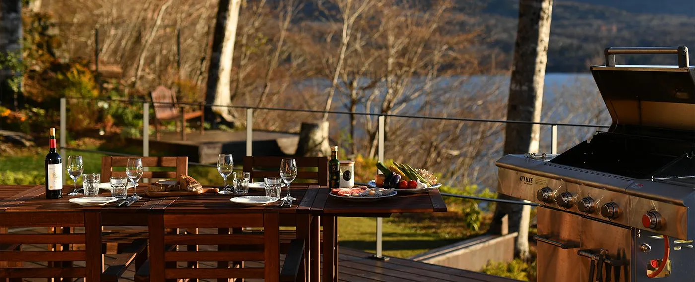 ウッドデッキテラス