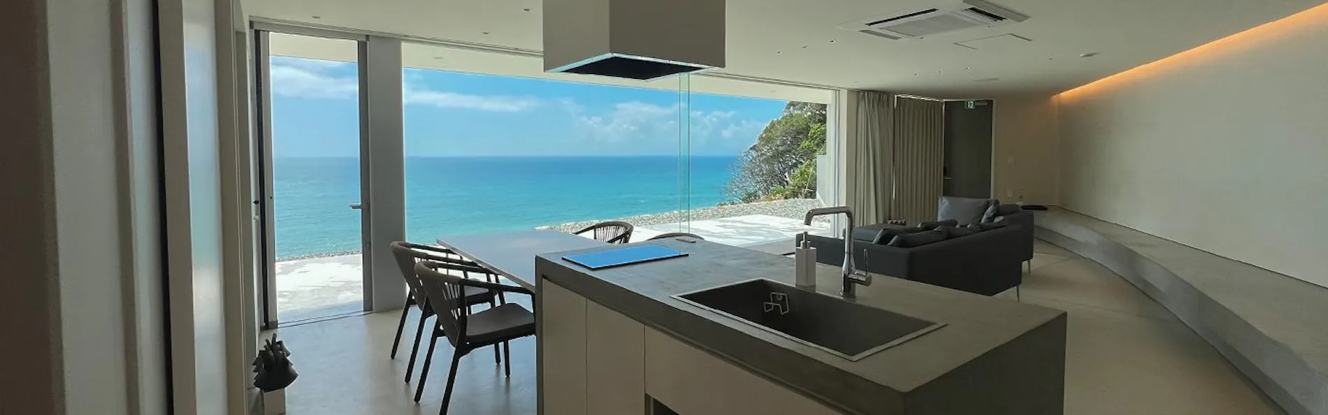 VILLA RESFEEL