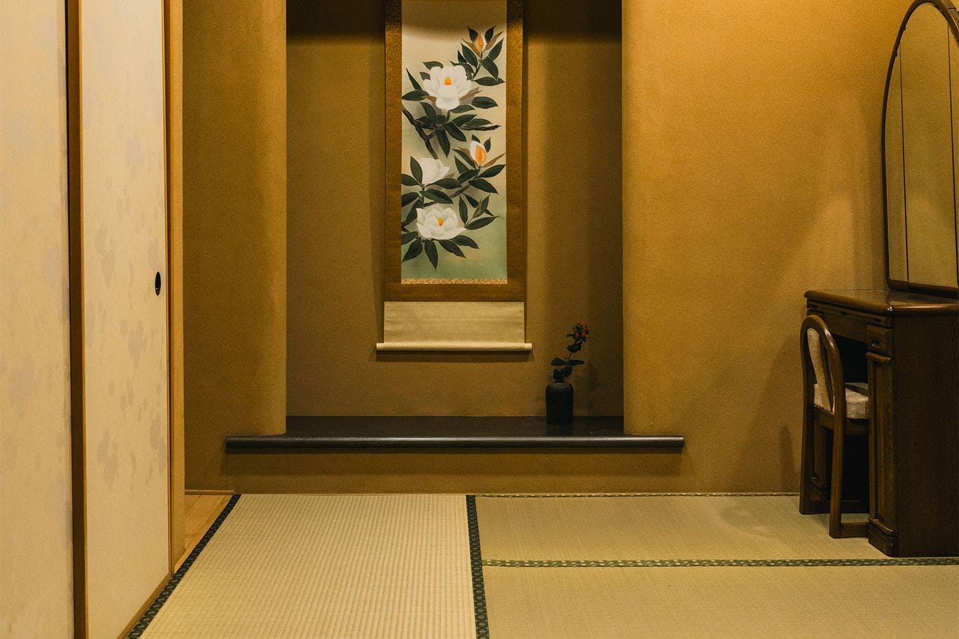 NIWA KAMAKURA